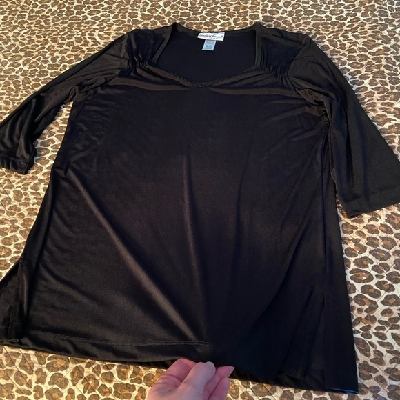 Vintage Carolyn Strauss Black Silky Top - Picture 8 of 10